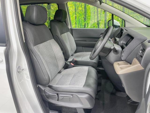 フリード エアー　ＥＸ　登録済未使用車　ホンダセンシング　アダプティブクルーズ　ブラインドスポットモニター　両側電動スライドドア　ＬＥＤヘッドライト　スマートキー　オートエアコン　革巻きステアリング　シートヒーター（7枚目）