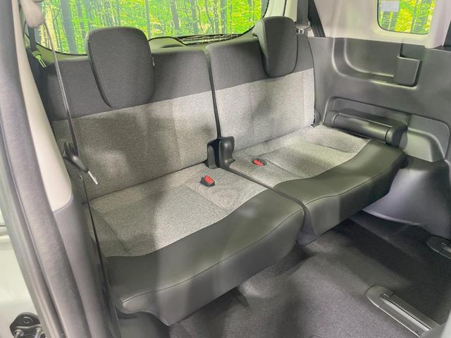 フリード エアー　ＥＸ　登録済未使用車　ホンダセンシング　アダプティブクルーズ　ブラインドスポットモニター　両側電動スライドドア　ＬＥＤヘッドライト　スマートキー　オートエアコン　革巻きステアリング　シートヒーター（9枚目）