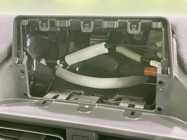 フリード エアー　ＥＸ　登録済未使用車　ホンダセンシング　アダプティブクルーズ　ブラインドスポットモニター　両側電動スライドドア　ＬＥＤヘッドライト　スマートキー　オートエアコン　革巻きステアリング　シートヒーター（45枚目）