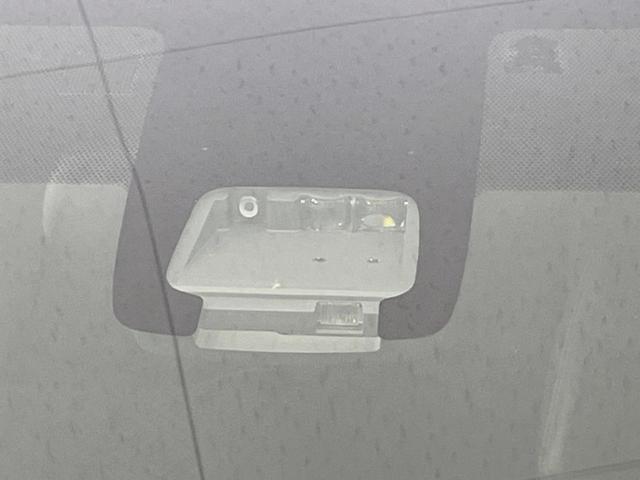 カローラフィールダー 1.5G ダブルバイビー モデリスタエアロ SDナビ セーフティセンス レーンアシスト ハイビームアシスト Bluetooth接続 ハーフレザーシート LEDヘッドライト バックカメラ スマートキー プッシュスタート(6枚目)