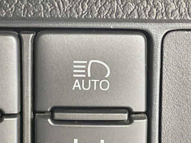 カローラフィールダー 1.5G ダブルバイビー モデリスタエアロ SDナビ セーフティセンス レーンアシスト ハイビームアシスト Bluetooth接続 ハーフレザーシート LEDヘッドライト バックカメラ スマートキー プッシュスタート(55枚目)