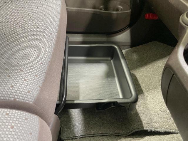 パッソ X Gパッケージ 純正ナビ バックカメラ 禁煙車 スマートキー ETC オートエアコン 純正14インチアルミ Bluetooth再生 CD再生 ベンチシート 横滑り防止装置 プライバシーガラス(45枚目)