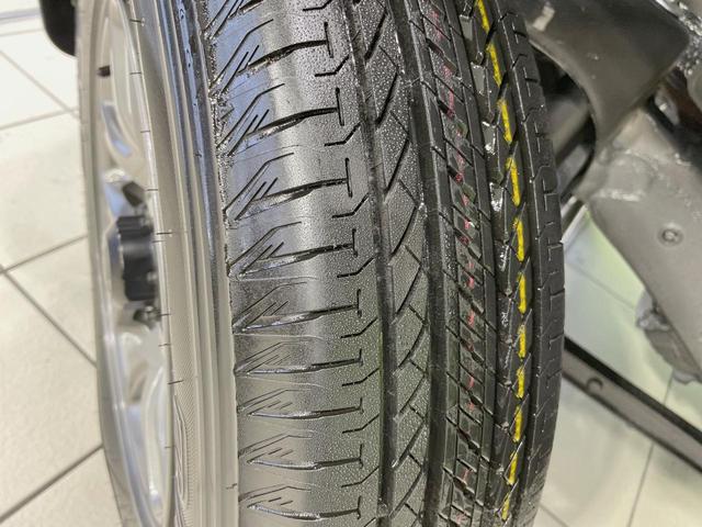 ジムニー XC 届出済未使用車 4WD ターボ セーフティサポート 禁煙車 クルーズコントロール コーナーセンサー スマートキー LEDヘッド オートハイビーム 純正16インチアルミ シートヒーター(24枚目)