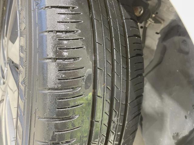 ノート S SDナビ エマージェンシーブレーキ 禁煙車 スマートキー ETC インテリジェントキー オートハイビーム オートエアコン Bluetooth プライバシーガラス 盗難防止装置 電動格納ミラー(28枚目)