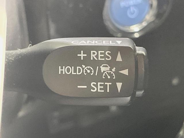 プリウス Sセーフティプラス 純正9型ナビ バックカメラ セーフティセンス レーダークルーズ 禁煙車 ドラレコ コーナーセンサー スマートキー LEDヘッド ETC オートハイビーム レーンアシスト オートライト(6枚目)