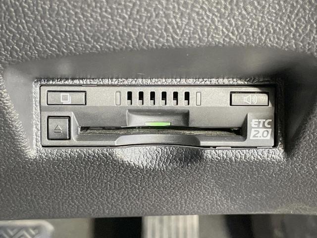 プリウス Sセーフティプラス 純正9型ナビ バックカメラ セーフティセンス レーダークルーズ 禁煙車 ドラレコ コーナーセンサー スマートキー LEDヘッド ETC オートハイビーム レーンアシスト オートライト(7枚目)