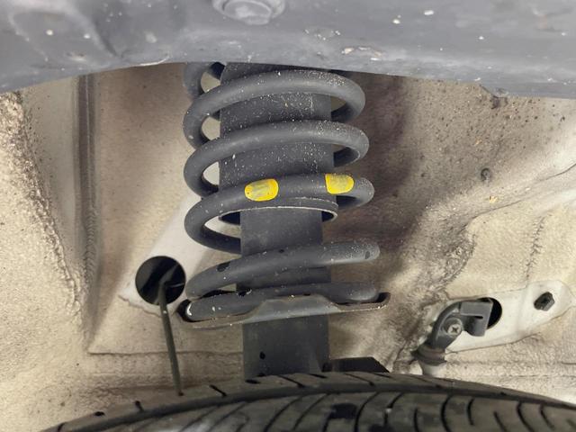 ワゴンRスティングレー T ターボ 禁煙車 SDナビ HIDヘッドライト オートエアコン 純正15インチアルミ ETC ステアリングスイッチ オートライト スマートキー プッシュスタート ドライブレコーダー(20枚目)