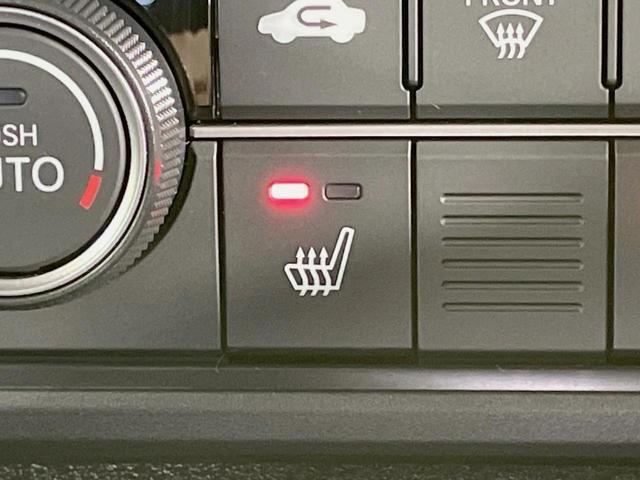 N-BOXカスタム ベースグレード 届出済未使用車 電動スライドドア ホンダセンシング アダプティブクルーズ スマートキー シートヒーター LEDヘッドライト オートエアコン 純正14インチアルミ クリアランスソナー オートライト(6枚目)