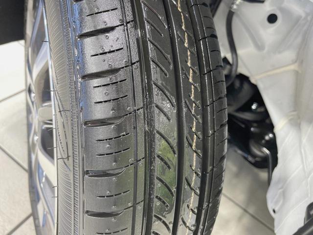 N-BOXカスタム ベースグレード 届出済未使用車 電動スライドドア ホンダセンシング アダプティブクルーズ スマートキー シートヒーター LEDヘッドライト オートエアコン 純正14インチアルミ クリアランスソナー オートライト(24枚目)