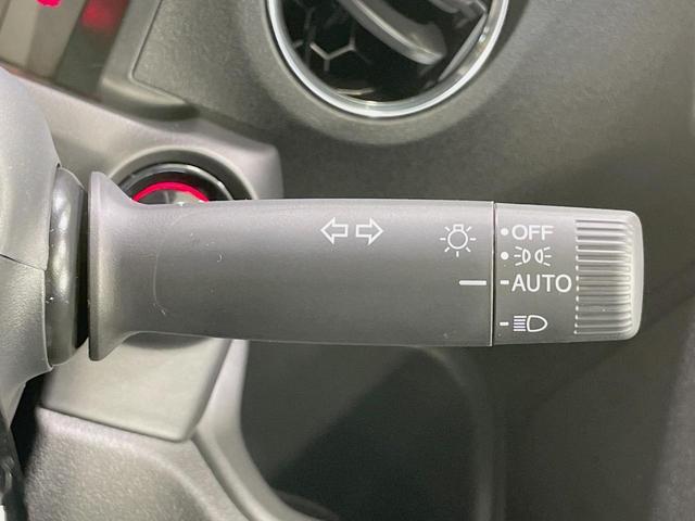 N-BOXカスタム ベースグレード 届出済未使用車 電動スライドドア ホンダセンシング アダプティブクルーズ スマートキー シートヒーター LEDヘッドライト オートエアコン 純正14インチアルミ クリアランスソナー オートライト(51枚目)