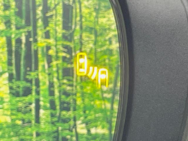 ロッキー プレミアムG 純正ナビ パノラマモニター 禁煙車 スマートアシスト アダプティブクルーズ ブラインドスポットモニター シートヒーター LEDヘッドライト スマートキー オートエアコン コーナーセンサー(6枚目)