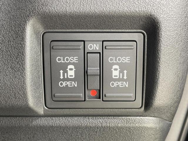 Ｎ－ＢＯＸカスタム ベースグレード　届出済未使用車　両側電動スライドドア　ホンダセンシング　アダプティブクルーズ　シートヒーター　ＬＥＤヘッドライト　スマートキー　オートライト　オートエアコン　純正１４インチアルミ　ベンチシート（3枚目）