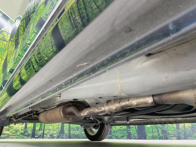 Ｎ－ＯＮＥ プレミアム・Ｌパッケージ　純正ナビ　バックカメラ　禁煙車　スマートキー　ＨＩＤヘッド　ＥＴＣ　純正１４インチアルミ　オートライト　オートエアコン　Ｂｌｕｅｔｏｏｔｈ　ＣＤ　ＤＶＤ　革巻きステアリング　盗難防止装置（21枚目）