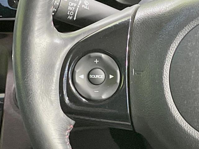 Ｎ－ＯＮＥ プレミアム・Ｌパッケージ　純正ナビ　バックカメラ　禁煙車　スマートキー　ＨＩＤヘッド　ＥＴＣ　純正１４インチアルミ　オートライト　オートエアコン　Ｂｌｕｅｔｏｏｔｈ　ＣＤ　ＤＶＤ　革巻きステアリング　盗難防止装置（45枚目）