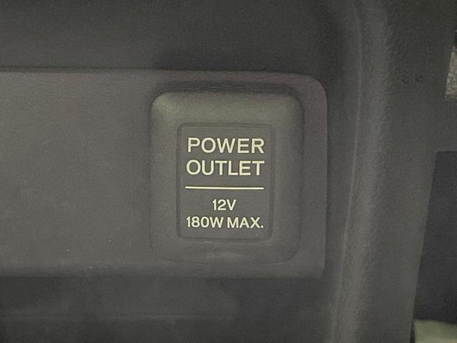 Ｎ－ＯＮＥ プレミアム・Ｌパッケージ　純正ナビ　バックカメラ　禁煙車　スマートキー　ＨＩＤヘッド　ＥＴＣ　純正１４インチアルミ　オートライト　オートエアコン　Ｂｌｕｅｔｏｏｔｈ　ＣＤ　ＤＶＤ　革巻きステアリング　盗難防止装置（47枚目）