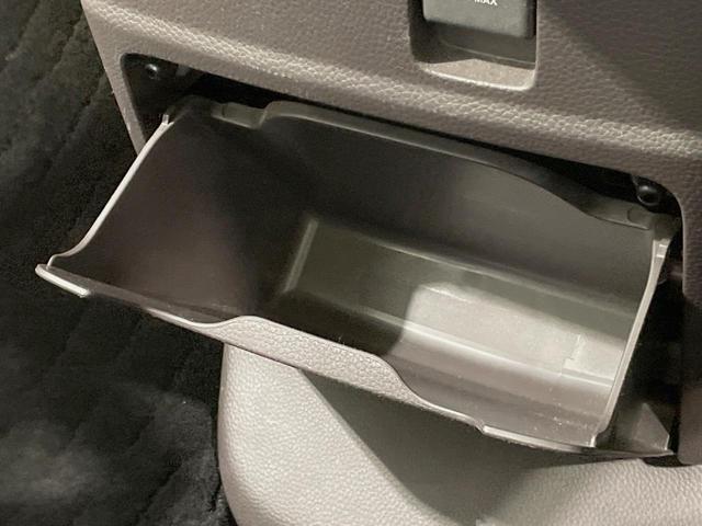 Ｎ－ＢＯＸ Ｇ・Ｌホンダセンシング　純正ナビ　電動スライドドア　ホンダセンシング　バックカメラ　アダプティブクルーズ　禁煙車　ＬＥＤヘッドライト　シートヒーター　スマートキー　充電用ＵＳＢ端子　オートハイビーム　オートエアコン（51枚目）