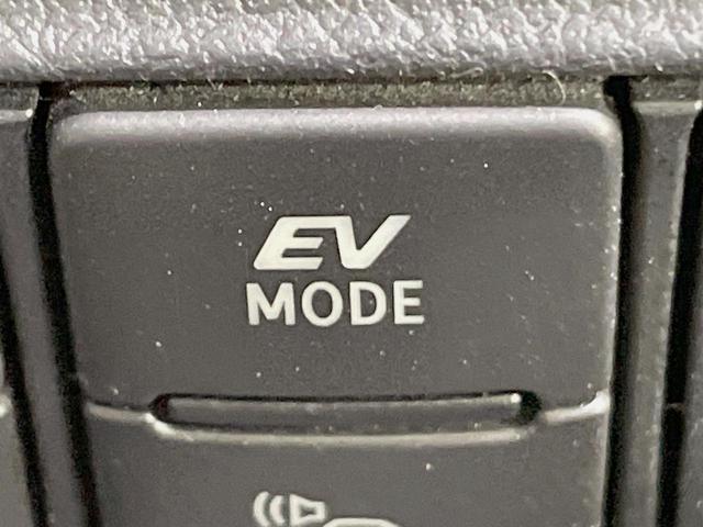 シエンタ ハイブリッドＧ　ＳＤナビ　セーフティセンス　両側電動スライドドア　バックカメラ　禁煙車　ＬＥＤヘッドライト　シートヒーター　革巻きステアリング　ステアリングスイッチ　スマートキー　オートライト　ＥＴＣ（54枚目）