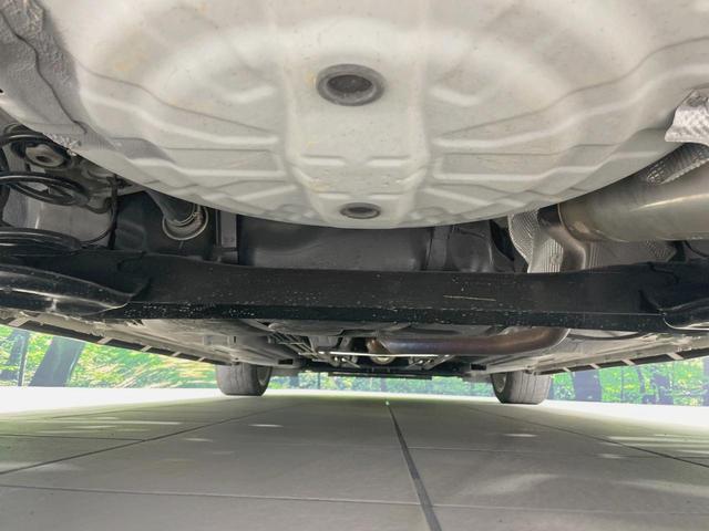 マーチ ニスモ　Ｓ　ＭＴ車　純正ナビ　バックカメラ　禁煙車　スマートキー　ＬＥＤヘッドライト　ＥＴＣ　純正１６インチアルミ　オートライト　オートエアコン　Ｂｌｕｅｔｏｏｔｈ再生　フルセグ（19枚目）