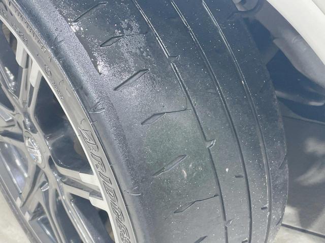 マーチ ニスモ　Ｓ　ＭＴ車　純正ナビ　バックカメラ　禁煙車　スマートキー　ＬＥＤヘッドライト　ＥＴＣ　純正１６インチアルミ　オートライト　オートエアコン　Ｂｌｕｅｔｏｏｔｈ再生　フルセグ（24枚目）