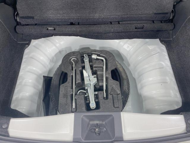 マーチ ニスモ　Ｓ　ＭＴ車　純正ナビ　バックカメラ　禁煙車　スマートキー　ＬＥＤヘッドライト　ＥＴＣ　純正１６インチアルミ　オートライト　オートエアコン　Ｂｌｕｅｔｏｏｔｈ再生　フルセグ（46枚目）