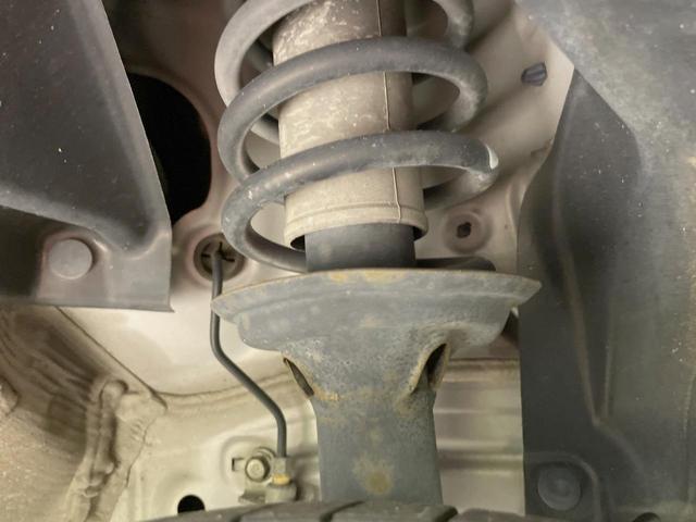 Ｎ－ＯＮＥ Ｇ　純正ナビ　禁煙車　スマートキー　ＨＩＤヘッド　ＥＴＣ　オートエアコン　ＣＤ　電動格納ミラー　アイドリングストップ　プライバシーガラス　盗難防止装置　トラクションコントロール（20枚目）