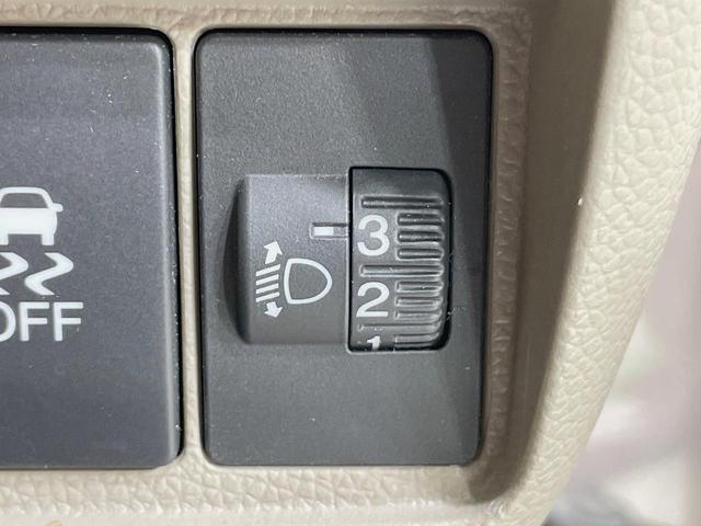 Ｎ－ＯＮＥ Ｇ　純正ナビ　禁煙車　スマートキー　ＨＩＤヘッド　ＥＴＣ　オートエアコン　ＣＤ　電動格納ミラー　アイドリングストップ　プライバシーガラス　盗難防止装置　トラクションコントロール（45枚目）