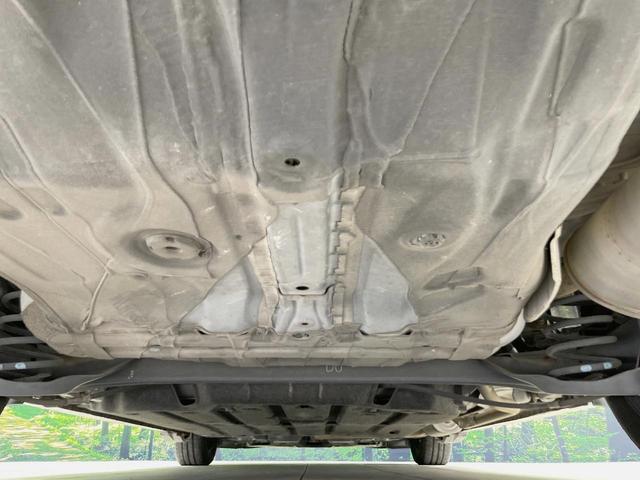 シャトル ハイブリッドＸ　純正８型ナビ　シティブレーキアクティブ　バックカメラ　禁煙車　ＬＥＤヘッドライト　クルーズコントロール　革巻きステアリング　ステアリングスイッチ　スマートキー　Ｂｌｕｅｔｏｏｔｈ再生　フルセグ（19枚目）