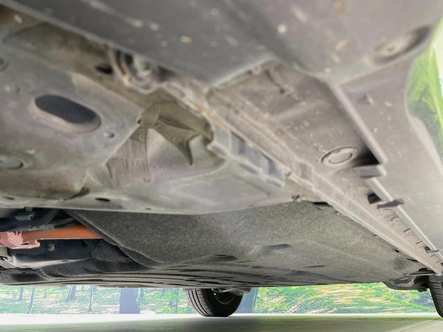 シャトル ハイブリッドＸ　純正８型ナビ　シティブレーキアクティブ　バックカメラ　禁煙車　ＬＥＤヘッドライト　クルーズコントロール　革巻きステアリング　ステアリングスイッチ　スマートキー　Ｂｌｕｅｔｏｏｔｈ再生　フルセグ（23枚目）