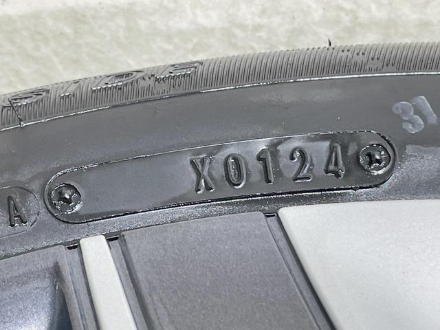 シャトル ハイブリッドＸ　純正８型ナビ　シティブレーキアクティブ　バックカメラ　禁煙車　ＬＥＤヘッドライト　クルーズコントロール　革巻きステアリング　ステアリングスイッチ　スマートキー　Ｂｌｕｅｔｏｏｔｈ再生　フルセグ（26枚目）