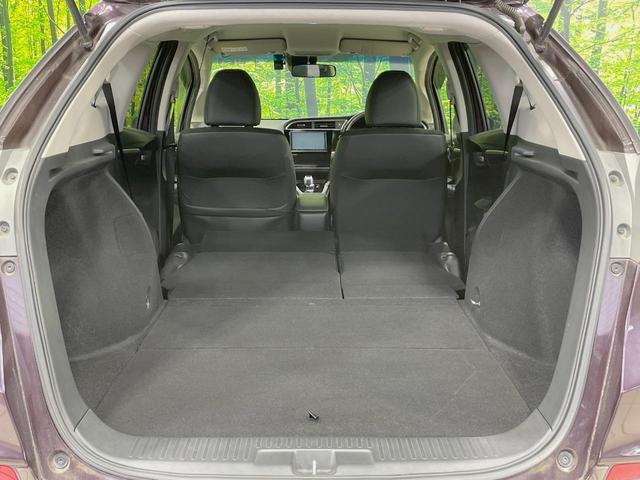 シャトル ハイブリッドＸ　純正８型ナビ　シティブレーキアクティブ　バックカメラ　禁煙車　ＬＥＤヘッドライト　クルーズコントロール　革巻きステアリング　ステアリングスイッチ　スマートキー　Ｂｌｕｅｔｏｏｔｈ再生　フルセグ（38枚目）