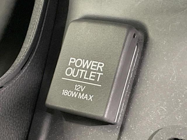 シャトル ハイブリッドＸ　純正８型ナビ　シティブレーキアクティブ　バックカメラ　禁煙車　ＬＥＤヘッドライト　クルーズコントロール　革巻きステアリング　ステアリングスイッチ　スマートキー　Ｂｌｕｅｔｏｏｔｈ再生　フルセグ（58枚目）