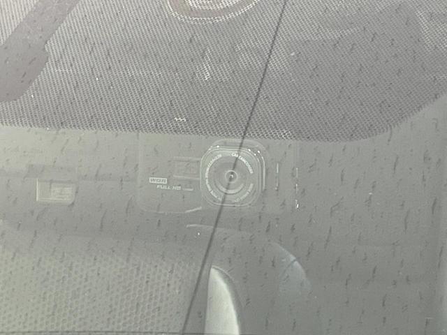 エクストレイル ２０Ｘ　９型ナビ　４ＷＤ　バックカメラ　禁煙車　ドラレコ　スマートキー　ＬＥＤヘッド　シートヒーター　純正１７インチアルミ　オートライト　デュアルエアコン　Ｂｌｕｅｔｏｏｔｈ　盗難防止装置（5枚目）