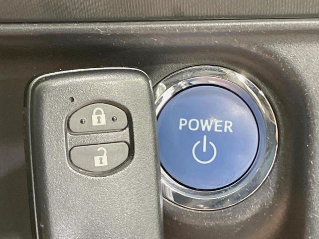 アクア Ｓ　禁煙車　スマートキー　ＥＴＣ　オートライト　オートエアコン　電動格納ミラー　プライバシーガラス　盗難防止装置　トラクションコントロール（5枚目）