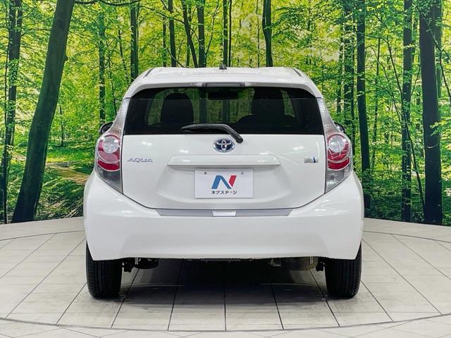 アクア Ｓ　禁煙車　スマートキー　ＥＴＣ　オートライト　オートエアコン　電動格納ミラー　プライバシーガラス　盗難防止装置　トラクションコントロール（15枚目）