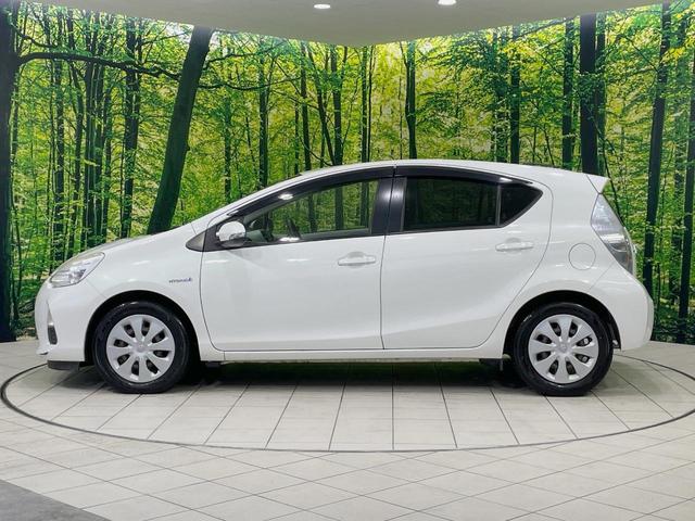 アクア Ｓ　禁煙車　スマートキー　ＥＴＣ　オートライト　オートエアコン　電動格納ミラー　プライバシーガラス　盗難防止装置　トラクションコントロール（24枚目）