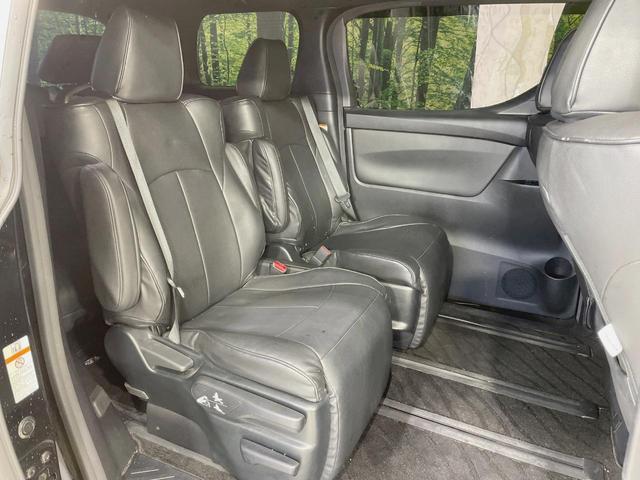 アルファード ２．５Ｓ　タイプゴールドＩＩ　両側電動スライドドア　後席モニター　９型ディスプレイオーディオ　バックカメラ　レーダークルーズ　禁煙車　電動リアゲート　ドラレコ　コーナーセンサー　スマートキー　ＬＥＤヘッド　ＥＴＣ（9枚目）