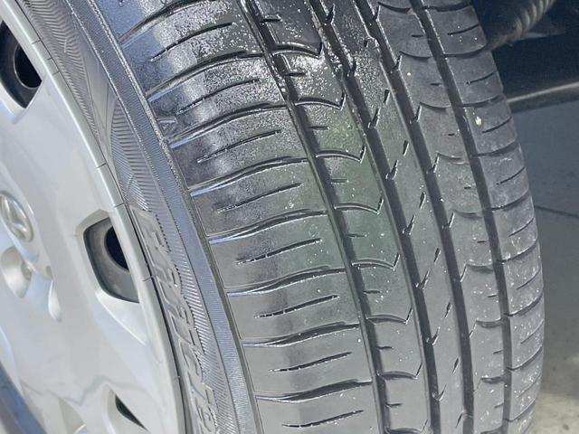 ノア Ｘ　禁煙車　ＥＴＣ　オートエアコン　キーレスエントリー　盗難防止装置　ドアバイザー　プライバシーガラス　電動格納ミラー（28枚目）