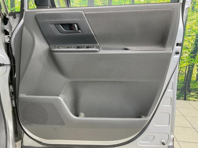 ノア Ｘ　禁煙車　ＥＴＣ　オートエアコン　キーレスエントリー　盗難防止装置　ドアバイザー　プライバシーガラス　電動格納ミラー（37枚目）