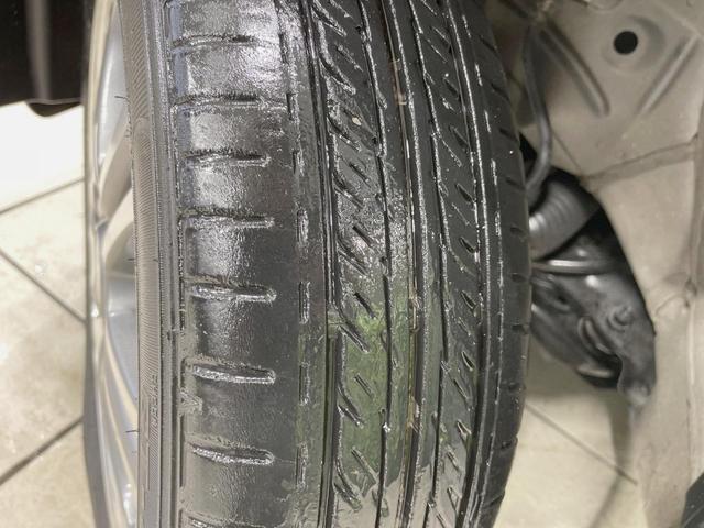 Ｎ－ＢＯＸ Ｇ・Ｌパッケージ　純正ナビ　電動スライドドア　バックカメラ　禁煙車　スマートキー　ＥＴＣ　オートエアコン　ＣＤ　ＤＶＤ　ステアリングスイッチ　電動格納ミラー　盗難防止装置　プライバシーガラス（32枚目）