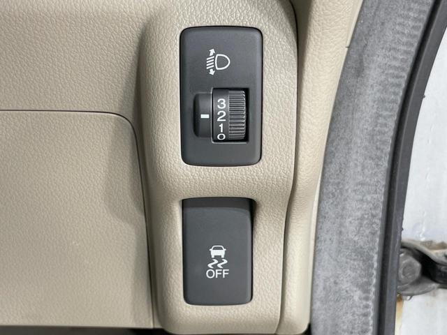 Ｎ－ＢＯＸ Ｇ・Ｌパッケージ　純正ナビ　電動スライドドア　バックカメラ　禁煙車　スマートキー　ＥＴＣ　オートエアコン　ＣＤ　ＤＶＤ　ステアリングスイッチ　電動格納ミラー　盗難防止装置　プライバシーガラス（51枚目）