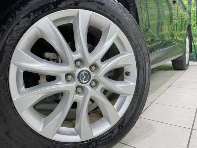 ＣＸ－５ ＸＤ　Ｌパッケージ　純正ナビ　４ＷＤ　ＢＯＳＥサウンド　禁煙車　レザーシート　スマートブレーキサポート　パワーシート　スマートキー　ＨＩＤヘッド　ＥＴＣ　クルーズコントロール　純正１９インチアルミ（13枚目）