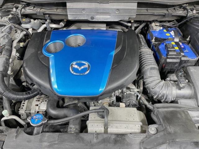 ＣＸ－５ ＸＤ　Ｌパッケージ　純正ナビ　４ＷＤ　ＢＯＳＥサウンド　禁煙車　レザーシート　スマートブレーキサポート　パワーシート　スマートキー　ＨＩＤヘッド　ＥＴＣ　クルーズコントロール　純正１９インチアルミ（18枚目）