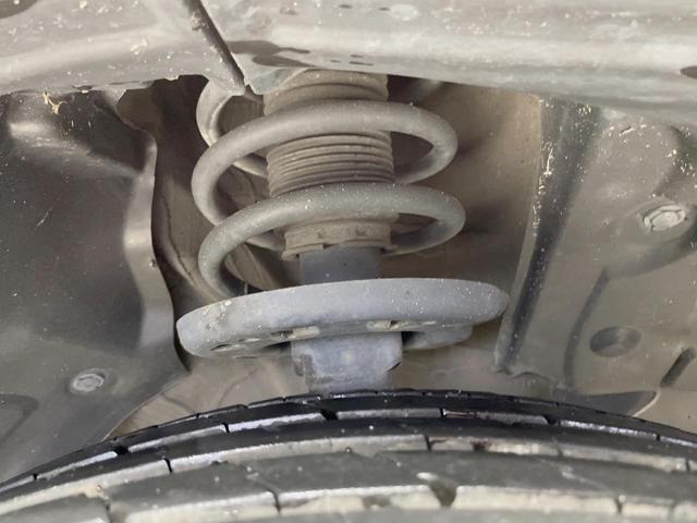 ＣＸ－５ ＸＤ　Ｌパッケージ　純正ナビ　４ＷＤ　ＢＯＳＥサウンド　禁煙車　レザーシート　スマートブレーキサポート　パワーシート　スマートキー　ＨＩＤヘッド　ＥＴＣ　クルーズコントロール　純正１９インチアルミ（20枚目）