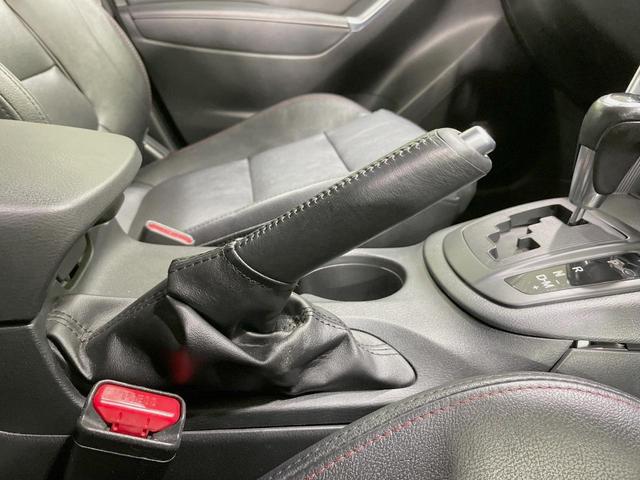 ＣＸ－５ ＸＤ　Ｌパッケージ　純正ナビ　４ＷＤ　ＢＯＳＥサウンド　禁煙車　レザーシート　スマートブレーキサポート　パワーシート　スマートキー　ＨＩＤヘッド　ＥＴＣ　クルーズコントロール　純正１９インチアルミ（50枚目）