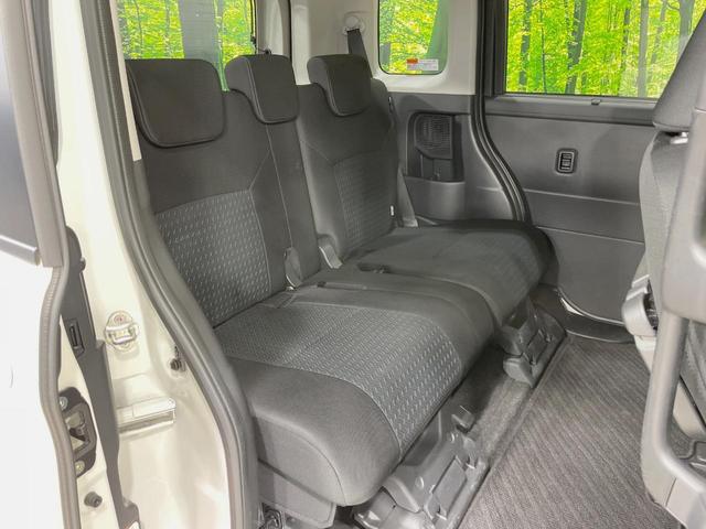 ルーミー カスタムＧ　純正９型ディスプレイ　パノラミックビューモニター　禁煙車　スマートアシスト　両側電動スライドドア　アダプティブクルーズ　シートヒーター　ＬＥＤヘッドライト　スマートキー　オートエアコン（9枚目）