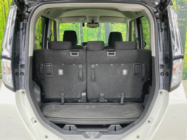 ルーミー カスタムＧ　純正９型ディスプレイ　パノラミックビューモニター　禁煙車　スマートアシスト　両側電動スライドドア　アダプティブクルーズ　シートヒーター　ＬＥＤヘッドライト　スマートキー　オートエアコン（10枚目）