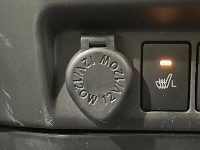 ルーミー カスタムＧ　純正９型ディスプレイ　パノラミックビューモニター　禁煙車　スマートアシスト　両側電動スライドドア　アダプティブクルーズ　シートヒーター　ＬＥＤヘッドライト　スマートキー　オートエアコン（56枚目）