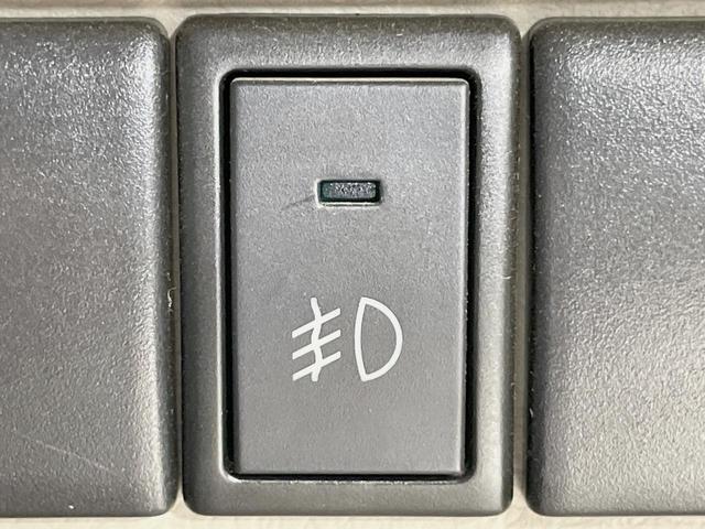 エブリイワゴン PZターボスペシャル 両側電動スライドドア SDナビ バックカメラ レーダーブレーキサポート 禁煙車 スマートキー HIDヘッド 純正14インチアルミ オートライト オートエアコン CD DVD(33枚目)