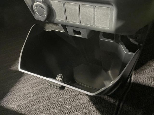 ルーミー カスタムＧ－Ｔ　ターボ　９型ＳＤナビ　両側電動スライドドア　スマートアシストＩＩＩ　アダプティブクルーズ　Ｂｌｕｅｔｏｏｔｈ接続　コーナーセンサー　レーンアシスト　ドライブレコーダー　ＬＥＤヘッドライト　純正１５ＡＷ（64枚目）