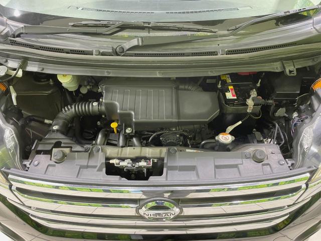 デイズルークス ハイウェイスター　Ｘ　Ｇパッケージ　両側電動スライドドア　純正ＳＤナビ　アラウンドビューモニター　エマージェンシーブレーキ　禁煙車　ドラレコ　スマートキー　ＨＩＤヘッド　ＥＴＣ　純正１５インチアルミ　オートエアコン（18枚目）